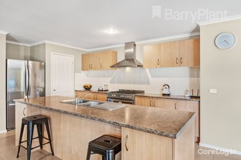 Property photo of 29 Leichardt Drive Manor Lakes VIC 3024