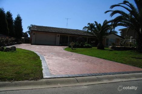 2 Concorde Pl, St Clair, NSW 2759