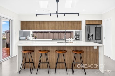 Property photo of 7 Boxwood Avenue Calderwood NSW 2527