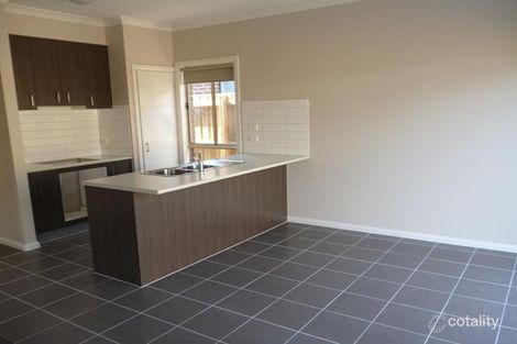 Property photo of 10 Ladislaw Drive Epping VIC 3076