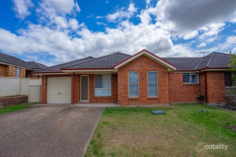 2/24 Strutt Cres, Metford, NSW 2323