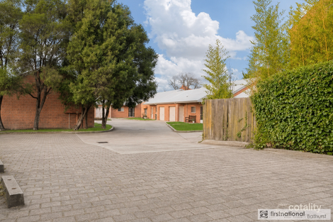Property photo of 2/129 Keppel Street Bathurst NSW 2795