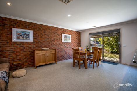 Property photo of 2 Memorial Drive Wodonga VIC 3690