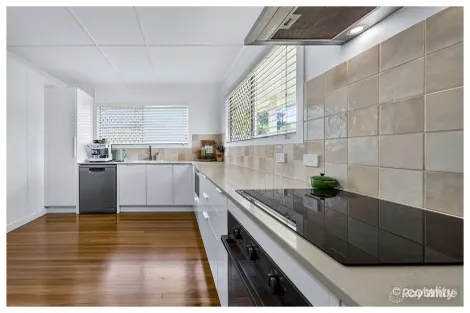 Property photo of 7 Wambool Street West Rockhampton QLD 4700