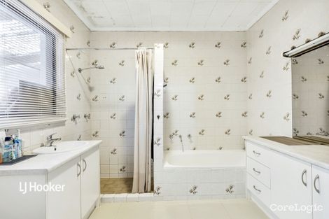 2 Marleycombe Rd, Elizabeth Vale, SA 5112