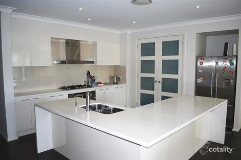 Property photo of 4 Grasstree Avenue Woongarrah NSW 2259