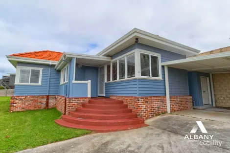 49 Wollaston Rd, Middleton Beach, WA 6330