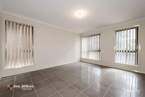 Property photo of 16 Lakeside Parade Jordan Springs NSW 2747