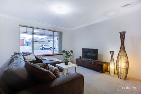 Property photo of 7 Brooke Gardens Bateman WA 6150