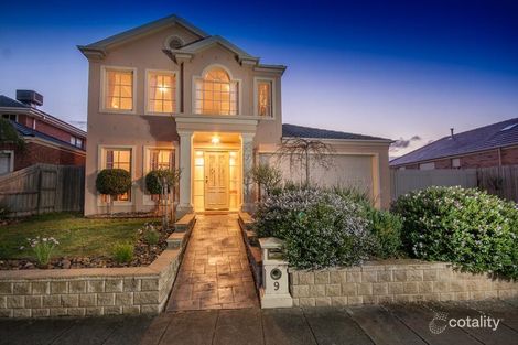 9 Paterson Dr, Lynbrook, VIC 3975