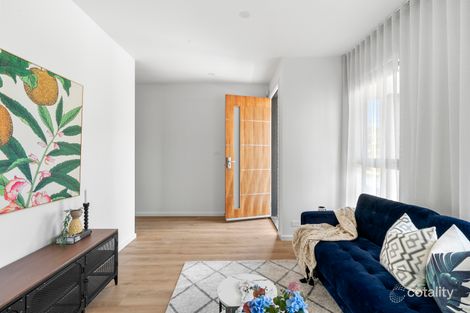 8 Crispin Gr, Googong, NSW 2620