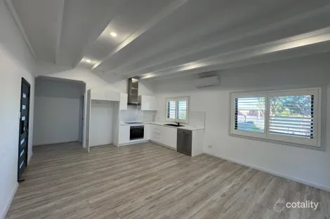 Property photo of 10 Pyrus Place Bowral NSW 2576