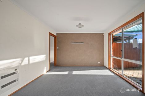 Property photo of 3 Ironbark Crescent Banks ACT 2906