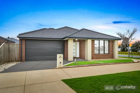 Property photo of 120 Stonehill Drive Maddingley VIC 3340