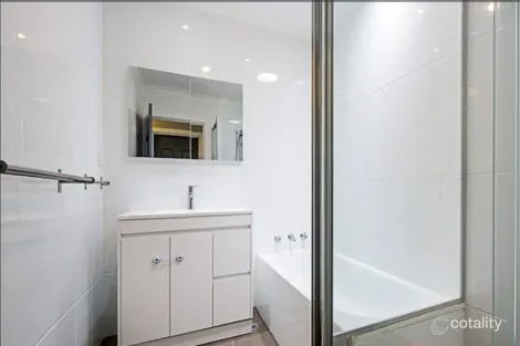 Property photo of 8 Richards Street Hackett ACT 2602