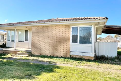 Property photo of 3 Murdoch Place Cootamundra NSW 2590