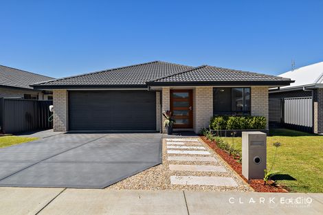 Property photo of 4 Centrefield Street Rutherford NSW 2320