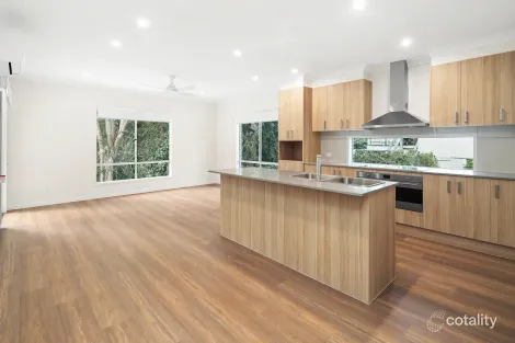 144 Highland Tce, St Lucia, QLD 4067