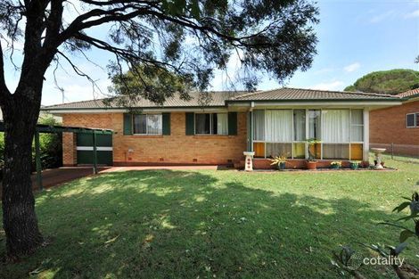 5 Berghofer St, Rockville, QLD 4350