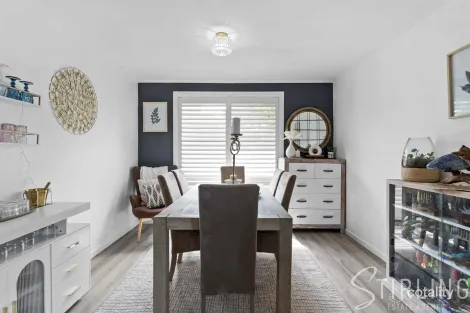 Property photo of 3 Blind Bight Road Blind Bight VIC 3980