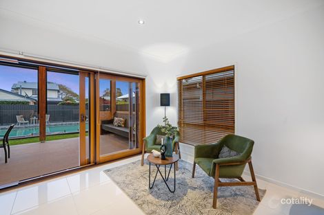 Property photo of 8 Shamrock Street Ormiston QLD 4160