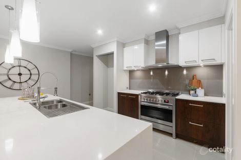 Property photo of 12 Silverthorn Way Botanic Ridge VIC 3977