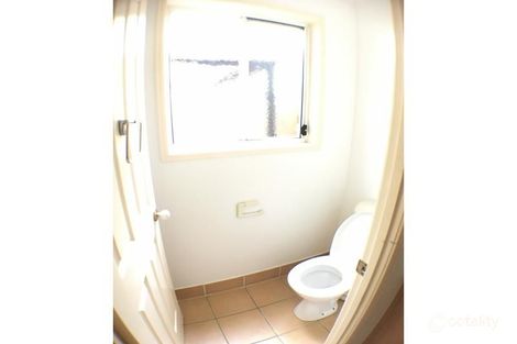 Property photo of 5/8 Honeysuckle Way Calamvale QLD 4116