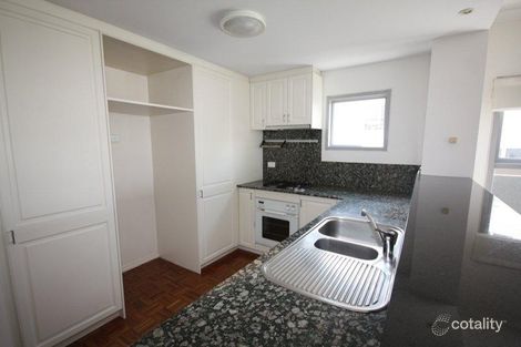Property photo of 109/315 Beaconsfield Parade St Kilda West VIC 3182