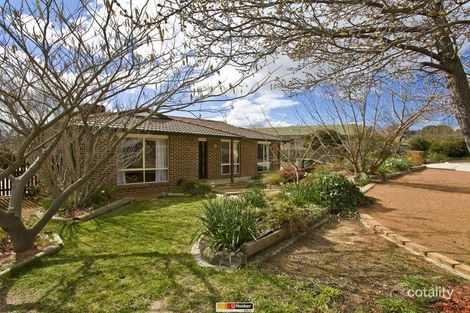 4 Mattingley Ct, Banks, ACT 2906