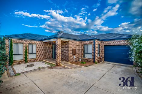 2/7 Gallop Ct, Truganina, VIC 3029