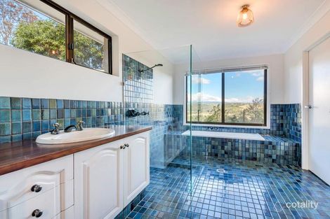 Property photo of 2 Prunus Court Beechmont QLD 4211