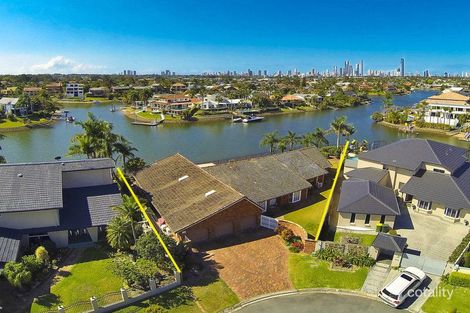 Property photo of 46 Selkirk Avenue Benowa QLD 4217