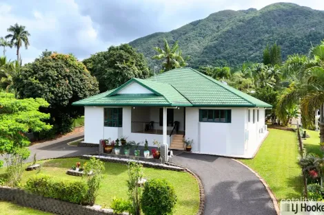 19 Hielscher St, Tully, QLD 4854