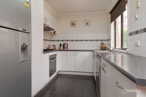 Property photo of 25 Chelsworth Loop Craigieburn VIC 3064