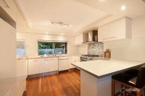 Property photo of 6 Fairway Drive Clear Island Waters QLD 4226
