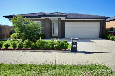 Property photo of 3 Nellburn Terrace Cranbourne East VIC 3977