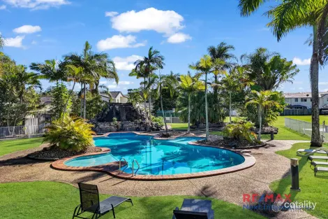 Property photo of 1/2 St Kevins Avenue Benowa QLD 4217