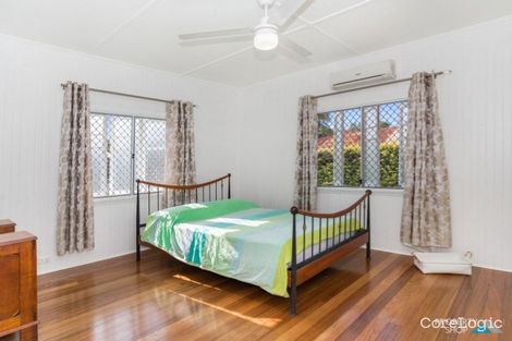 Property photo of 16 Olive Street Manoora QLD 4870