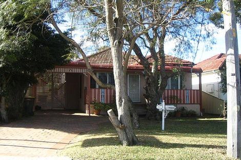 20 Heath Rd, Blakehurst, NSW 2221