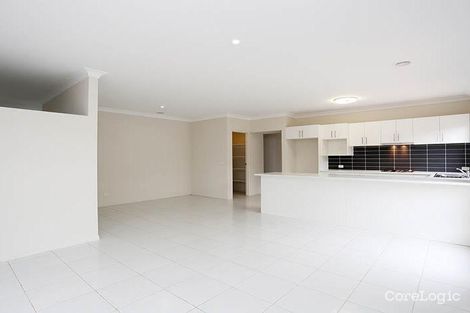 Property photo of 21 Bamburgh Street Derrimut VIC 3026