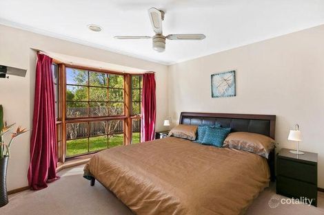 Property photo of 24 Bainbridge Close Chisholm ACT 2905