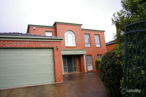 4 Kimberley Way, Bulleen, VIC 3105