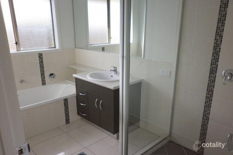 Property photo of 3 Habitat Circuit Cooloola Cove QLD 4580