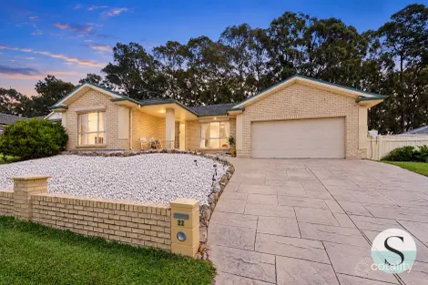 Property photo of 22 Stirling Crescent Fletcher NSW 2287