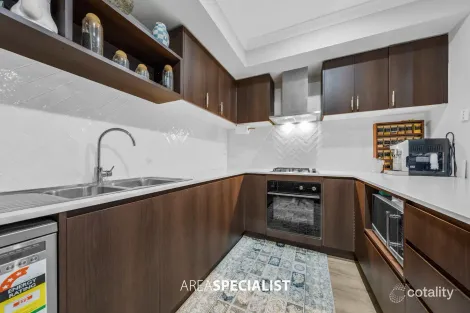 Property photo of 72 Viewbright Road Clyde North VIC 3978