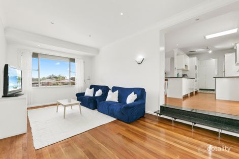 Property photo of 33 Mackenzie Boulevard Seven Hills NSW 2147