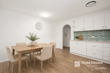 Property photo of 2/35 Loftus Drive Barrack Heights NSW 2528