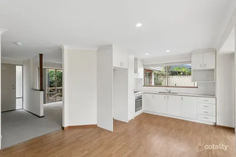 Property photo of 8 Savoy Place Duncraig WA 6023