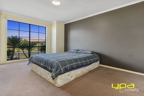 Property photo of 92 Dalray Crescent Kurunjang VIC 3337