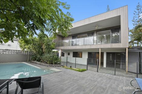 9 Coogeen St, Bundall, QLD 4217